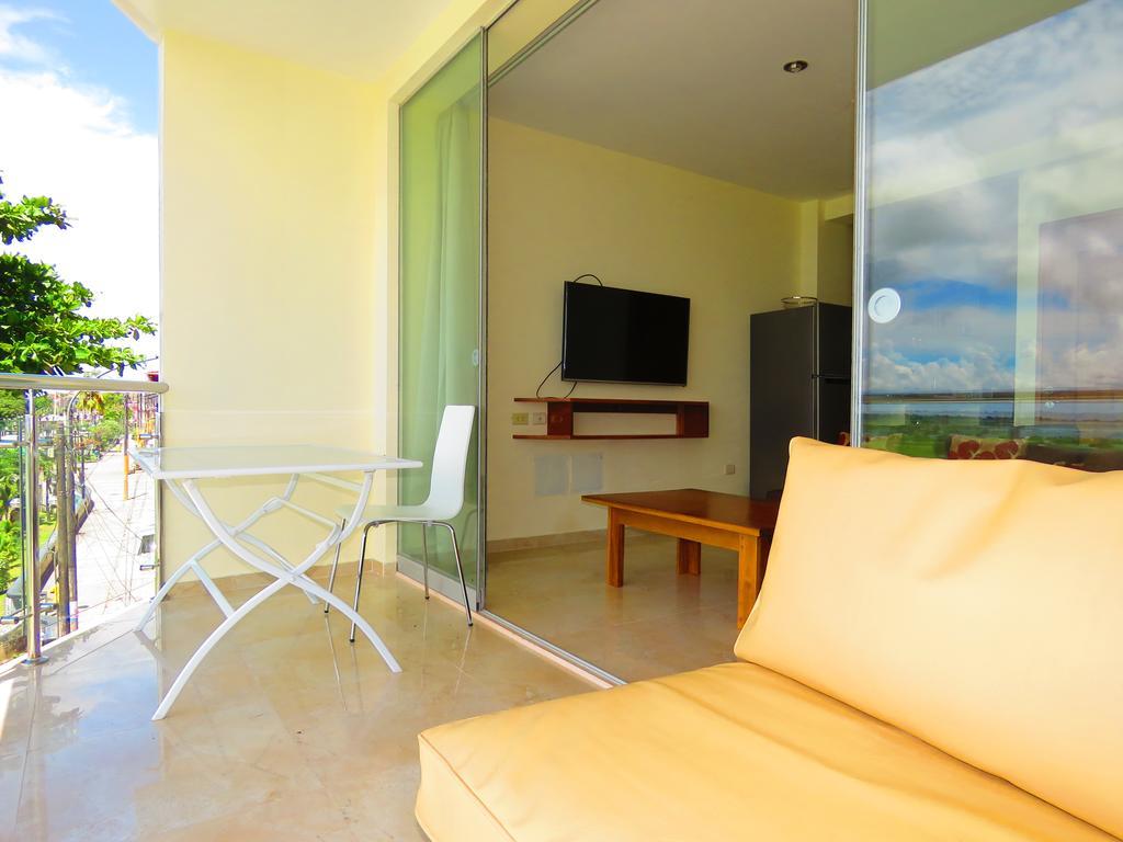 Boulevard 251 Riverside Apartments อีกีโตส ภายนอก รูปภาพ